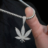 GL Hip Hop Iced Out Maple Leaf S925 Silver VVS Moissanite Pendant