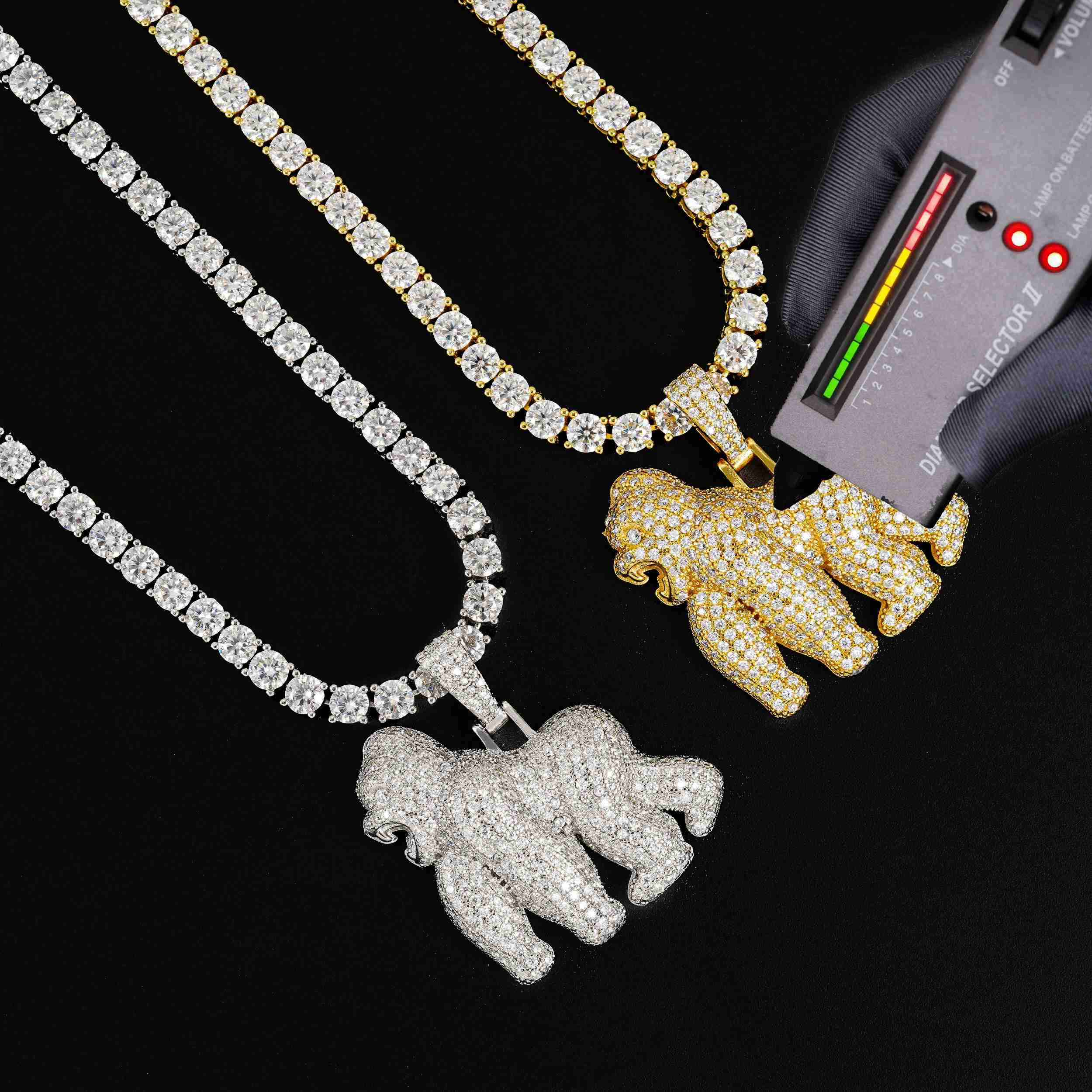 【US 3 Days Delivery】GL Gorilla 925 Sterling Silver Moissanite Pendant