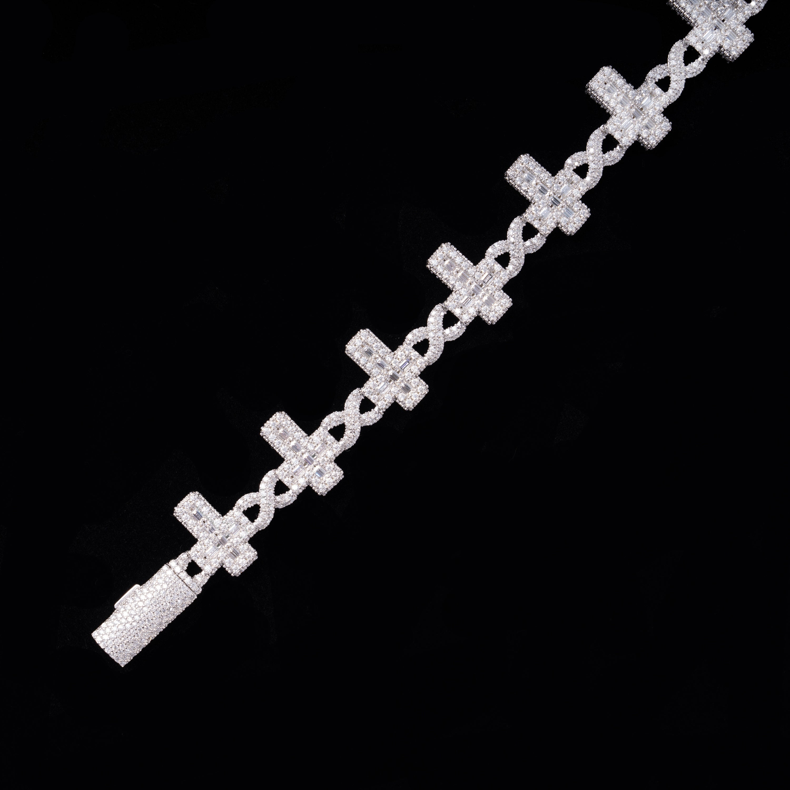 6MM Infinity Cross VVS Moissanite Cuban Chain Bracelet