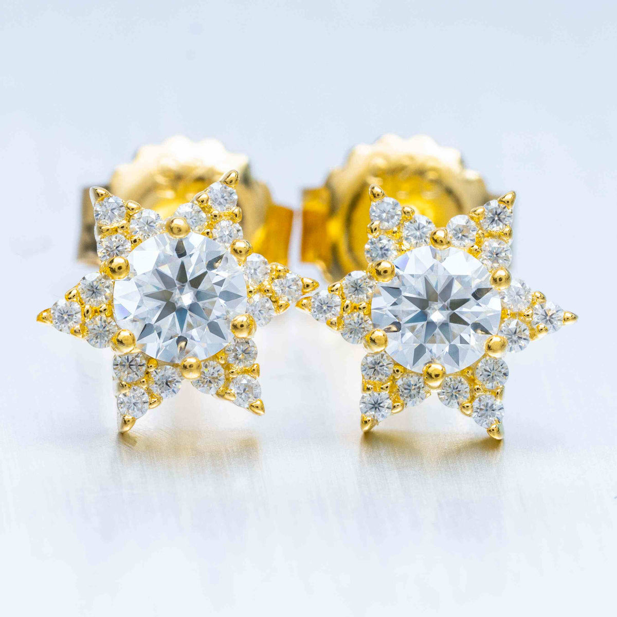 GL Hiphop Jewelry  925 Sterling Silver VVS Round Cut Moissanite Stud Star Shape Earring
