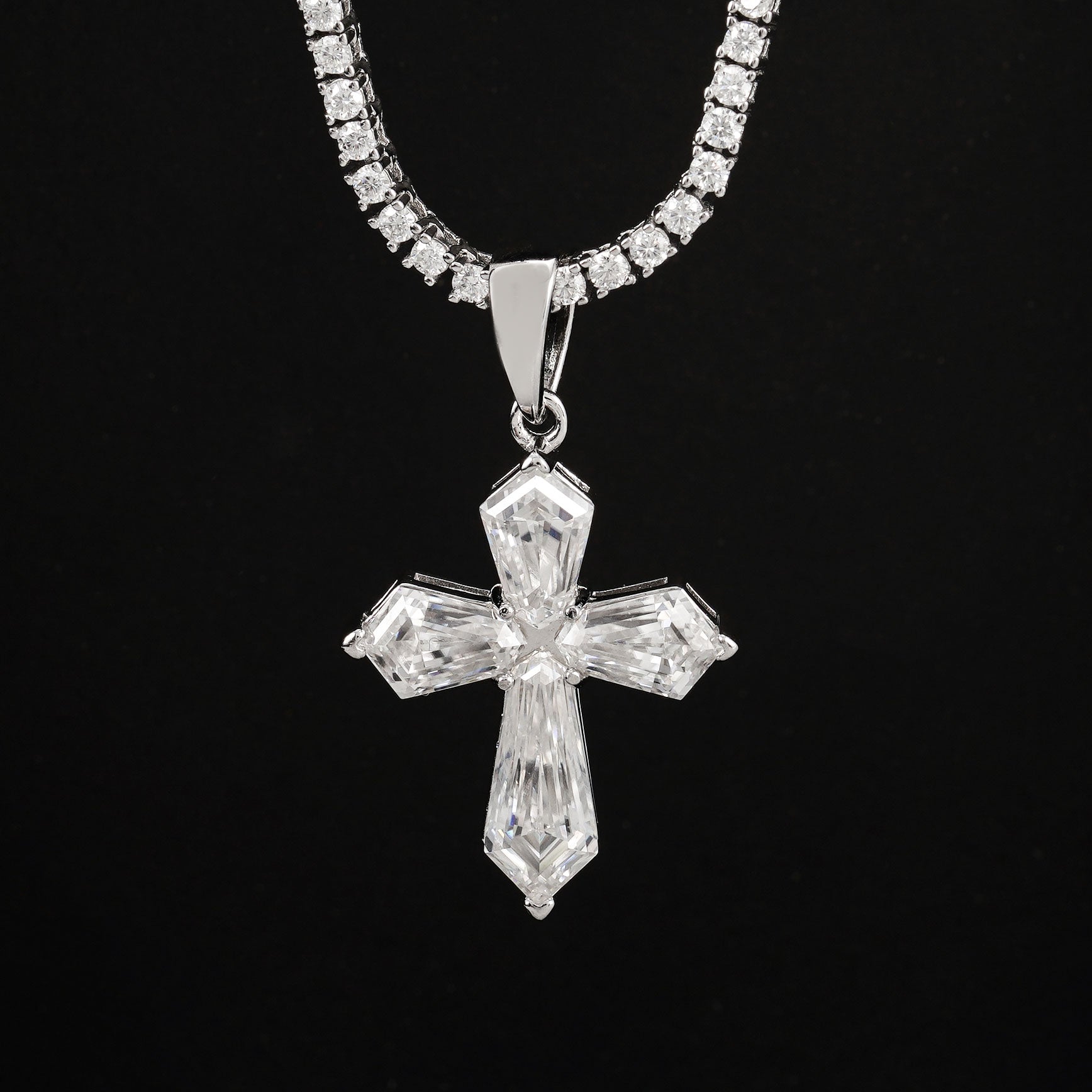 GL Hexagon Cut Moissanite Diamond Cross Pendant Necklace