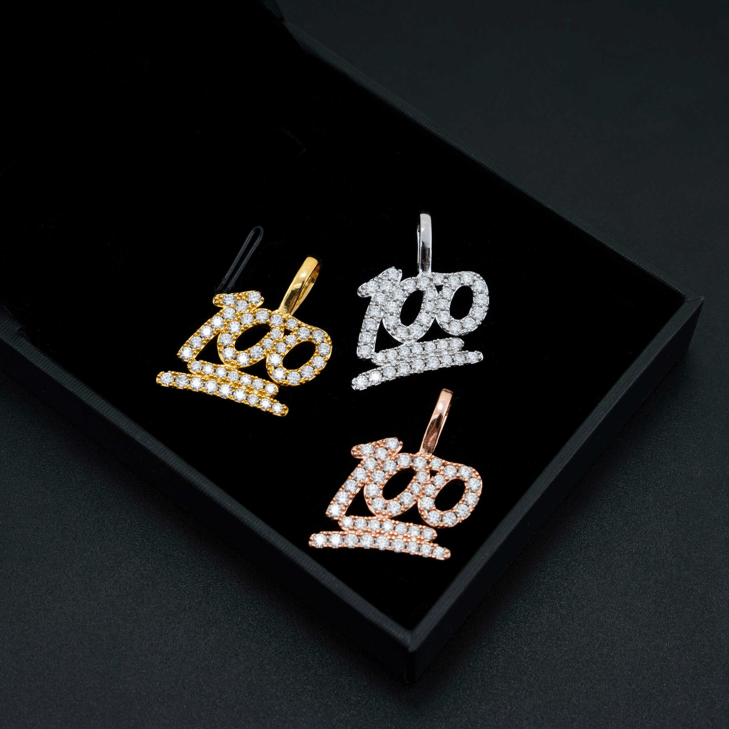 GL Hip Hop Moissanite Iced Out Custom-made "100" Pendant