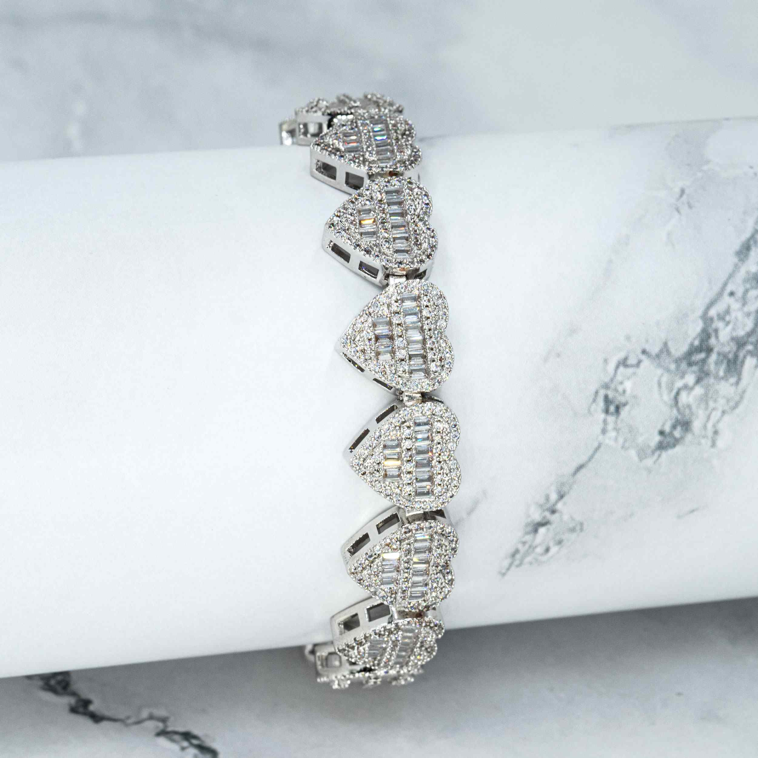 13MM Heart Shape Hip Hop Iced Out VVS Moissanite Baguette Diamond Cuban Chain