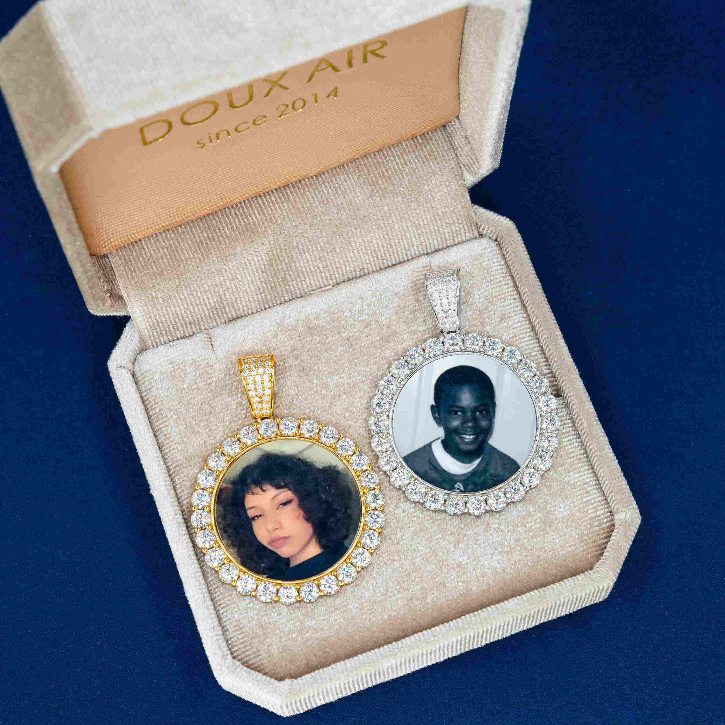 GL Custom Photo Pendant VVS Moissanite Stone Pendant