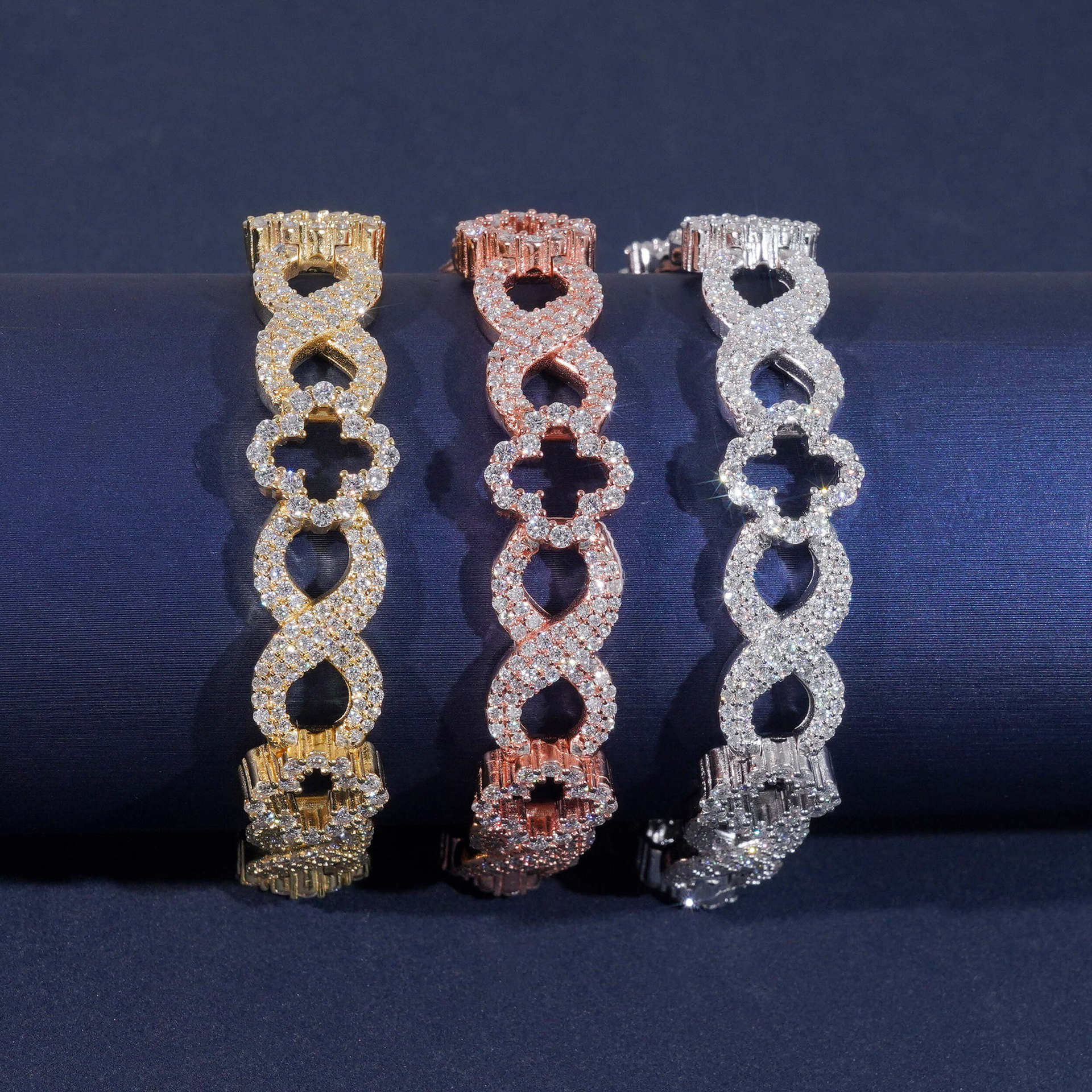 13MM Four-leaf Clover Infinity VVS Moissanite Cuban Link Chain