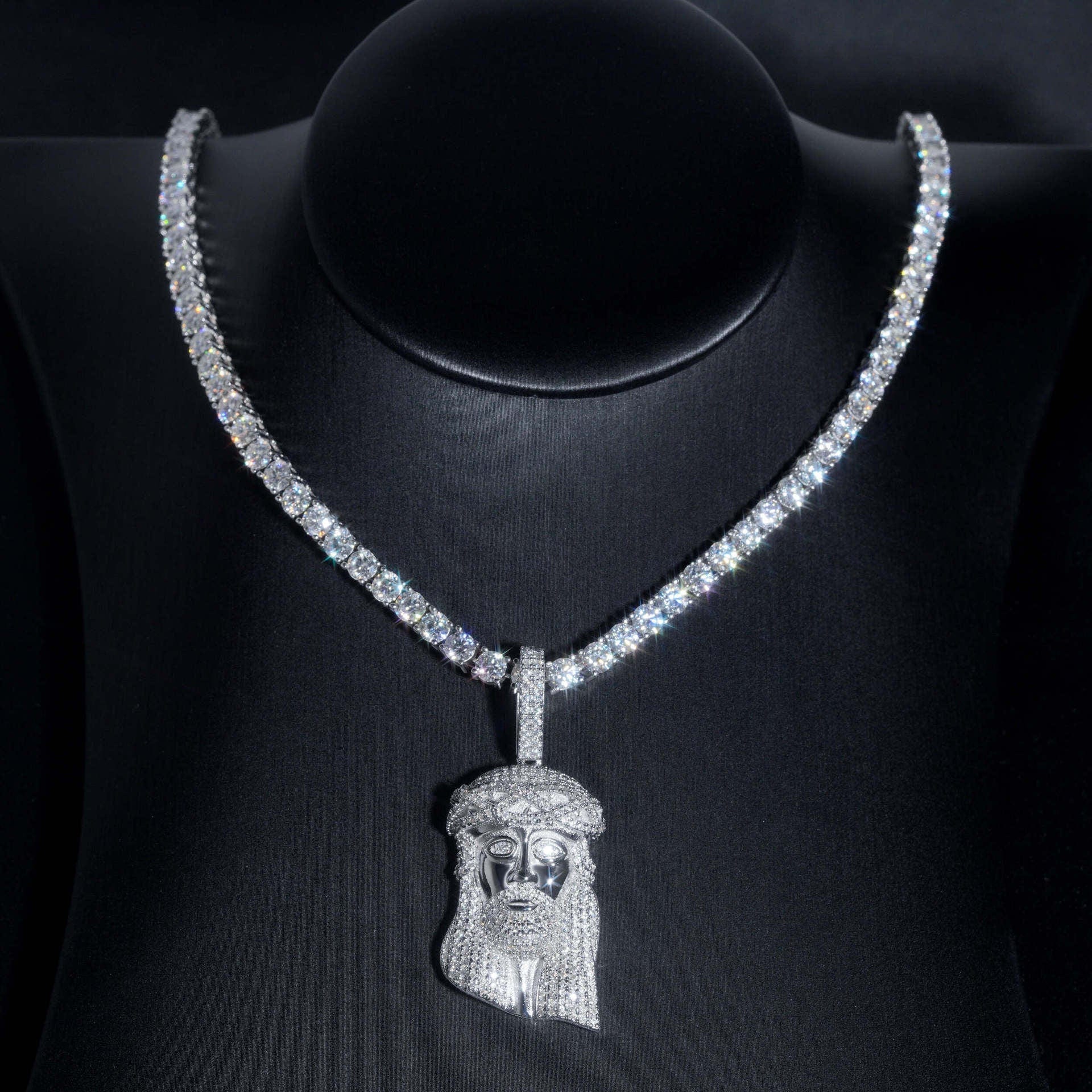 GL Silver VVS Moissanite Iced Out Jesus Pendant