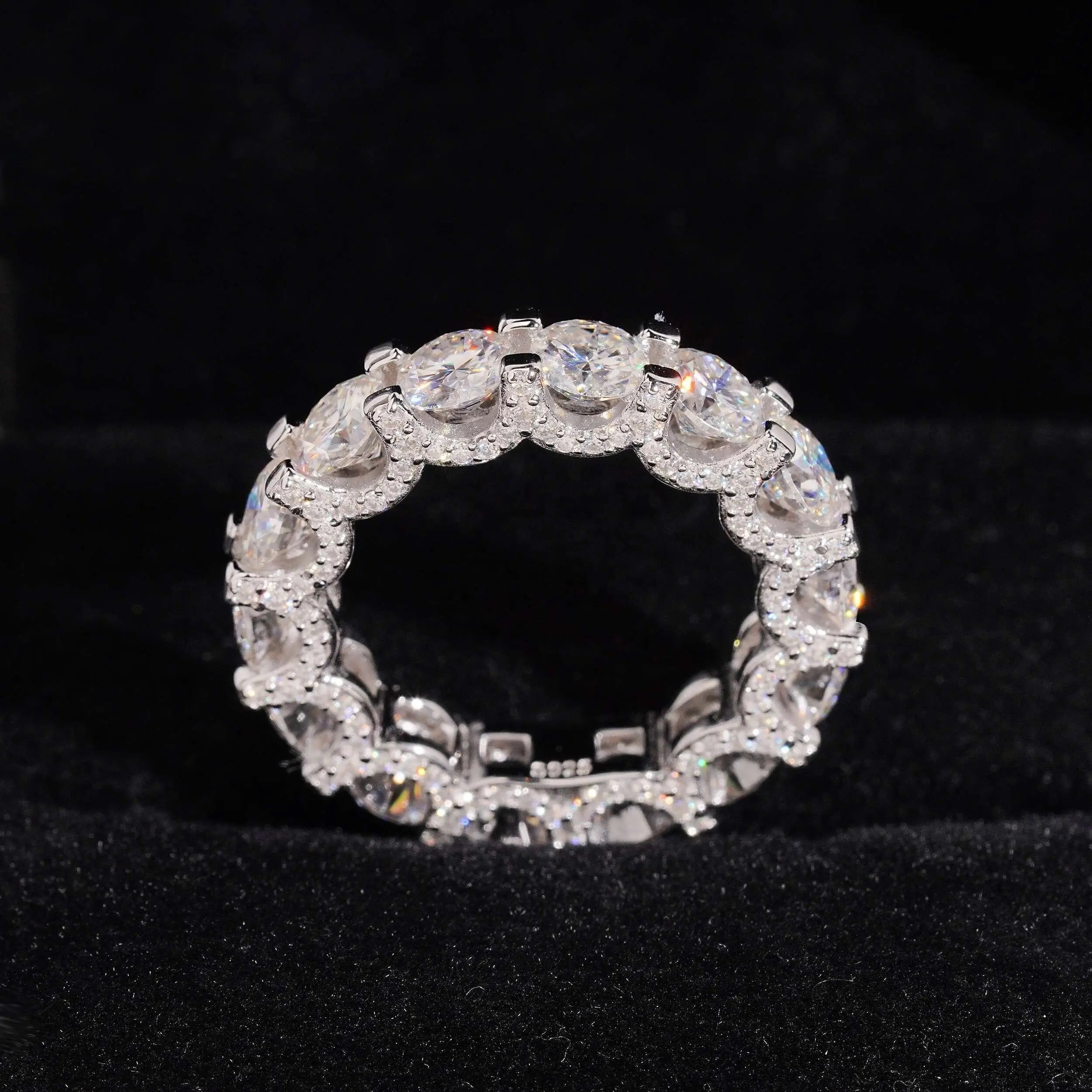 GL Round Cut Full Eternity Band Moissanite Ring
