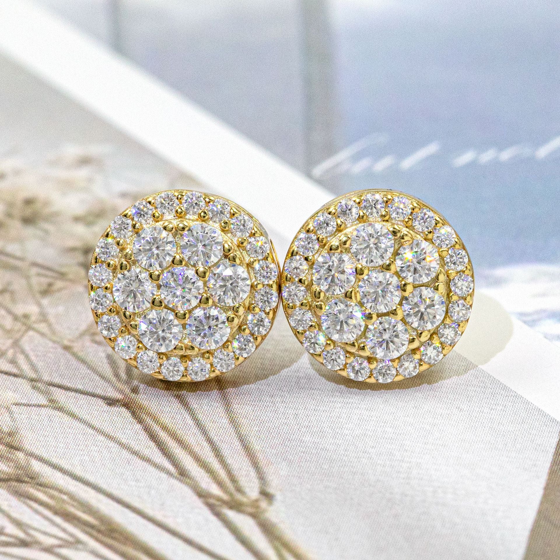 【US 3 Days Delivery】GL 10MM Mico Paved Full Moissanite lced Out  Round Stud Earrings
